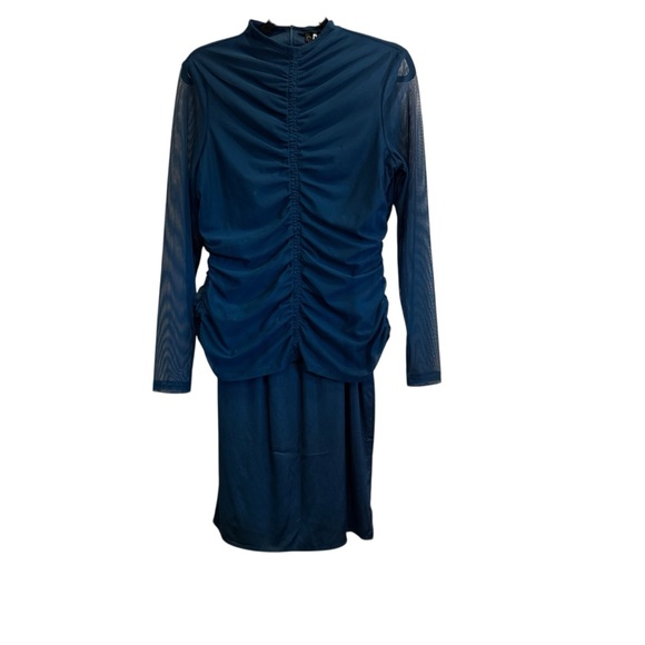 Chaser Blue Satin Skirt sz M - Picture 11 of 11